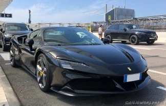 location ferrari sf90 spider a monaco